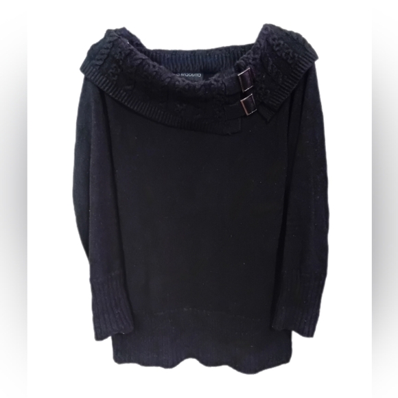 Black Sweater - Picture 3 of 5